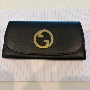 Gucci Black Leather Wallet with Gold Logo